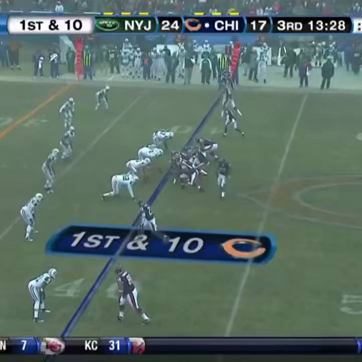 Happy 40th birthday to Jay Cutler!

Enjoy a 40-yard strike to Johnny Knox to celebrate (Via 