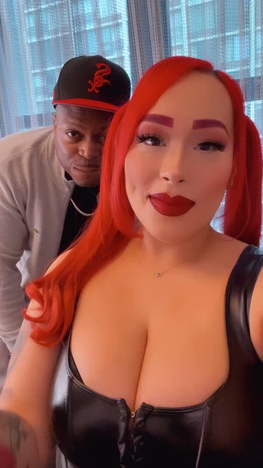 ?❤️‍?✨ On set w/ @MAGICPROD_XXX @ThickAssDaphne https://t.co/I6zk52mXDs https://t.co/oVjew6vuqS