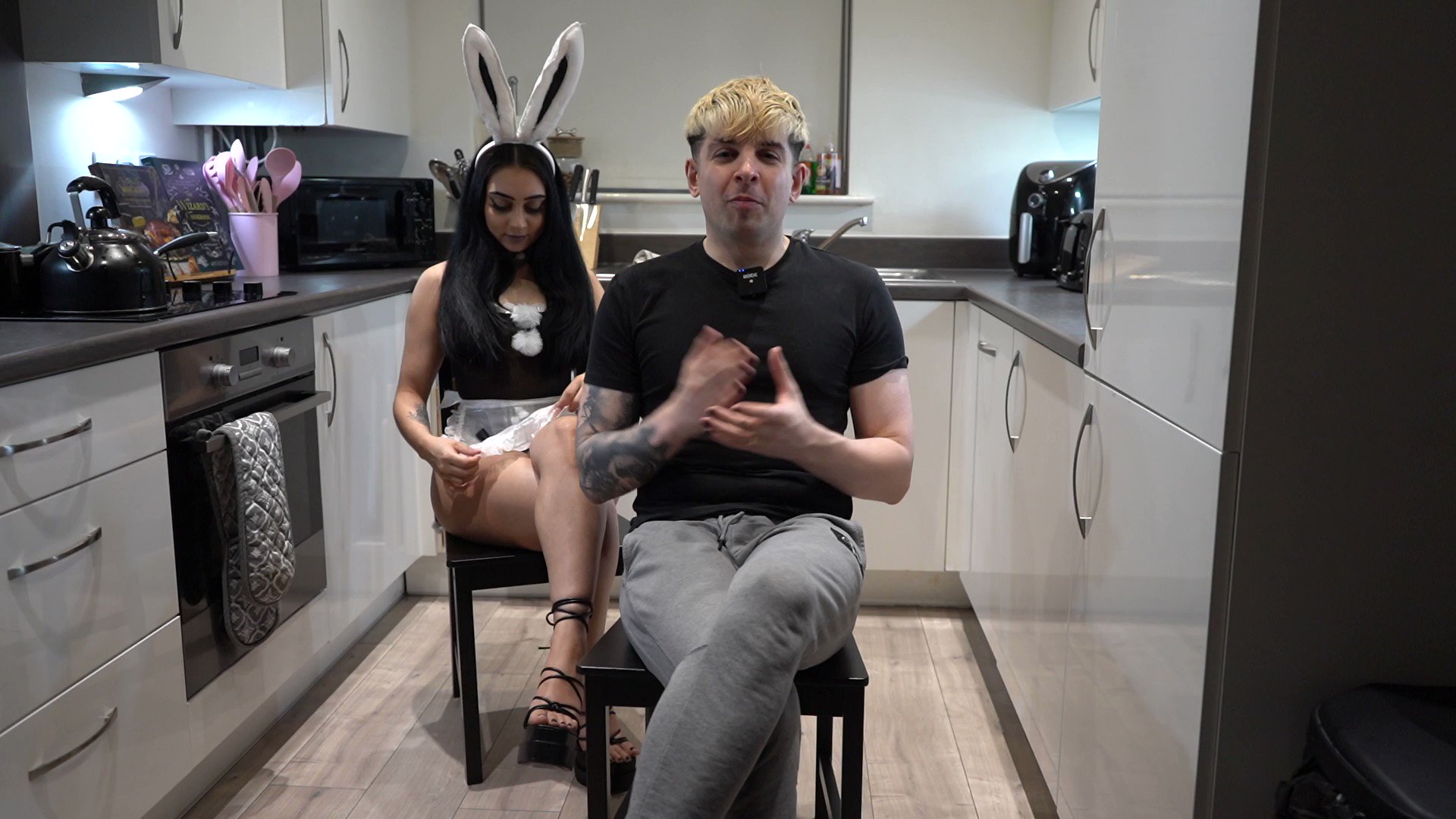 Gross Gore on X: Me & @safsquatch are so happy with everything. Keep on  supporting!!! t.coDfMjWxay1Z  X