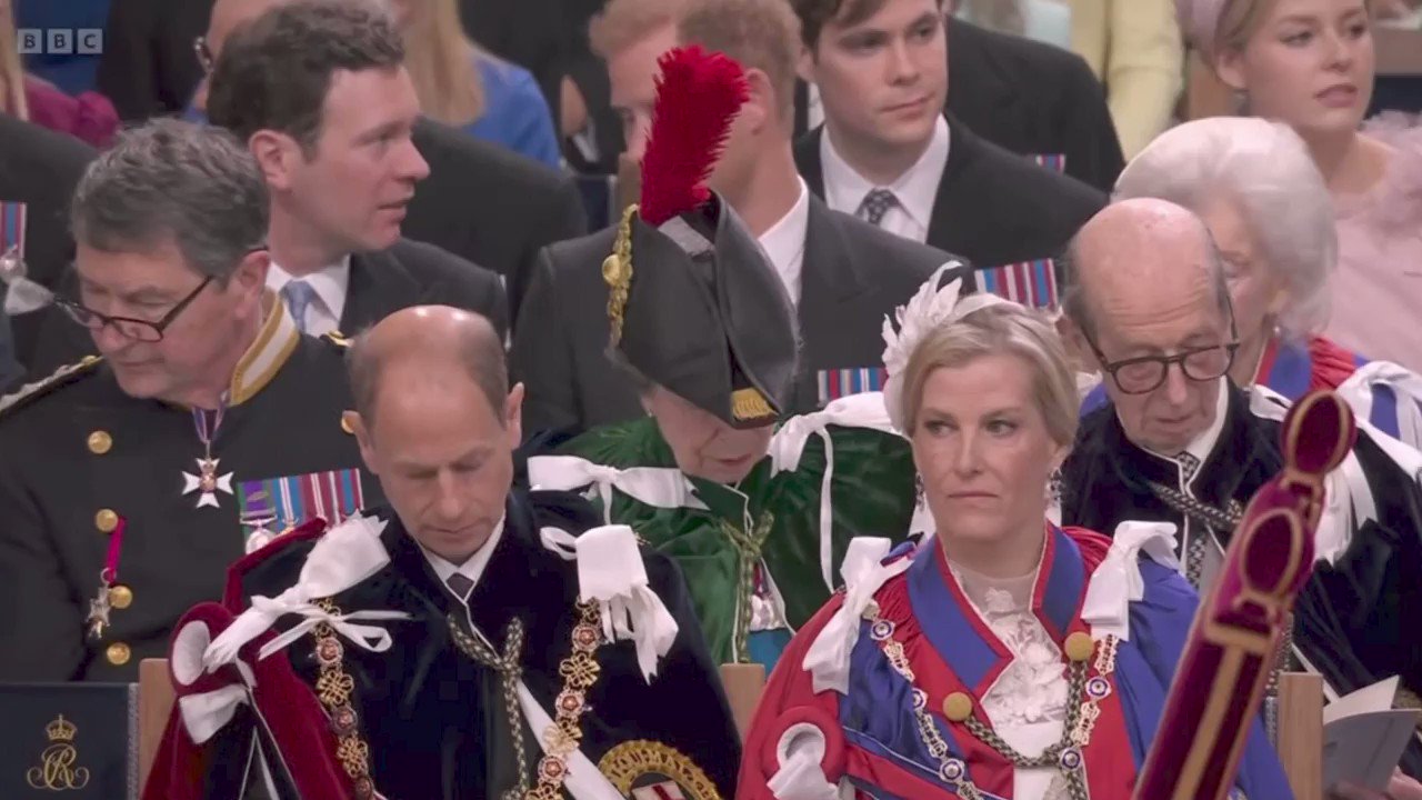 Brightly on Twitter "PrinceHarry Prince Harry blocked by Princess