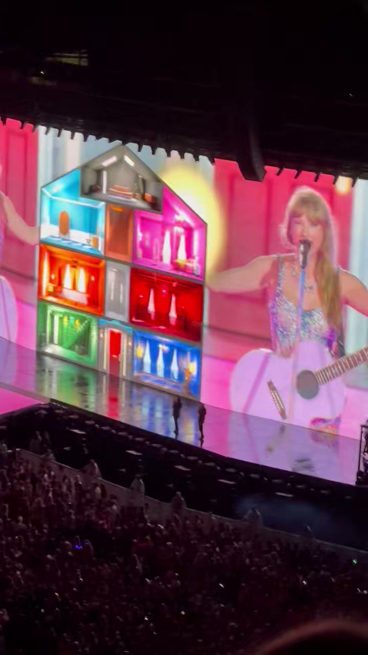 Taylor Throwbacks on Twitter "“the fact that we have chaotic weather