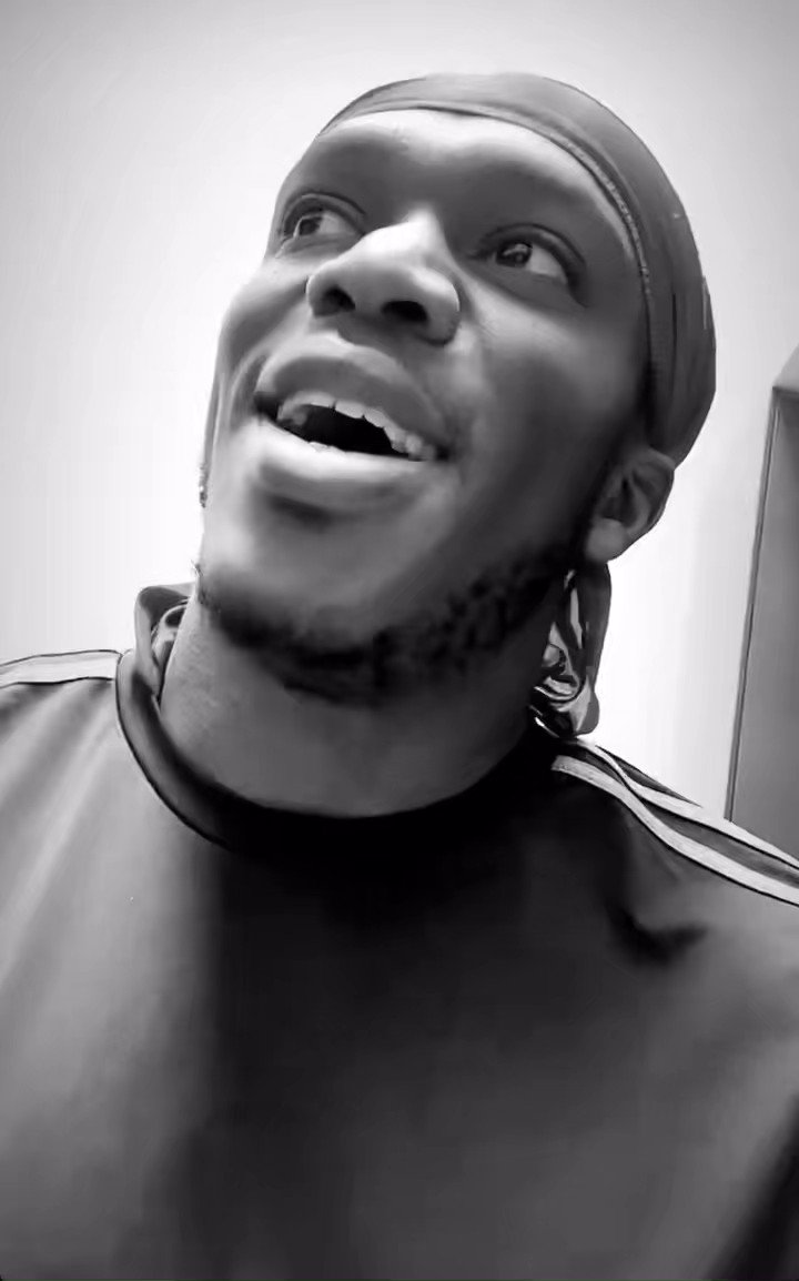 Ksi S Manager Teases Surprise Fight On Undercard For Massive Misfits