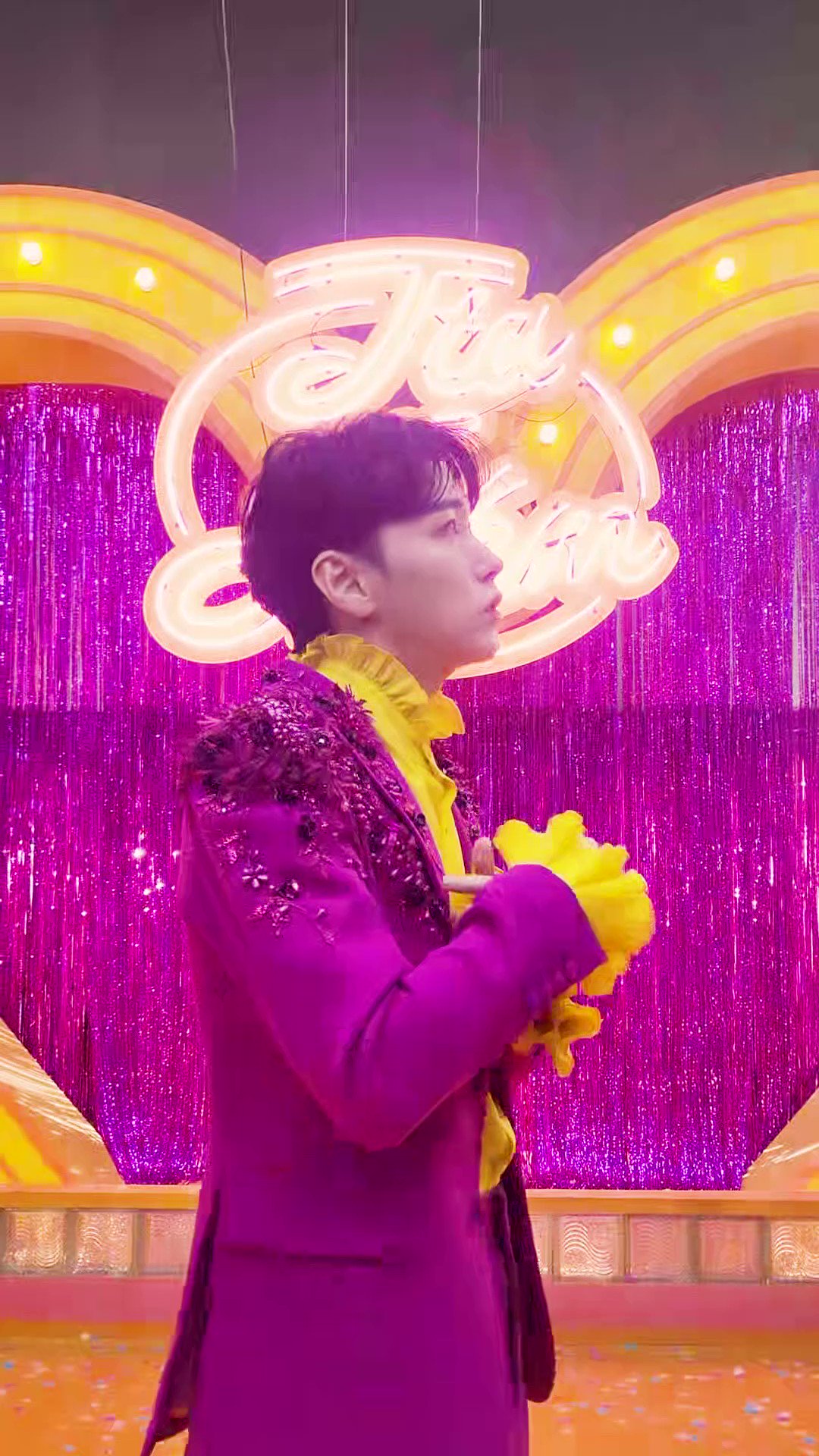 SUNGMIN on Twitter: "머리 속에 맴도는 그 단어 👉⚡️👈+💘 = 🤪❤️\u200d🔥 #성민 #SUNGMIN #사랑이따끔  https://t.co/dxhX6VKVWk" / X