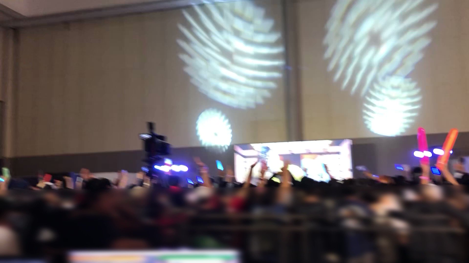 [Vtub] 印尼Comic Frontier 16 Kobo演唱現場影片