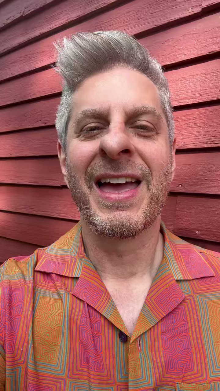 mike-gordon-on-twitter-announcing-an-actual-flying-game-to-celebrate