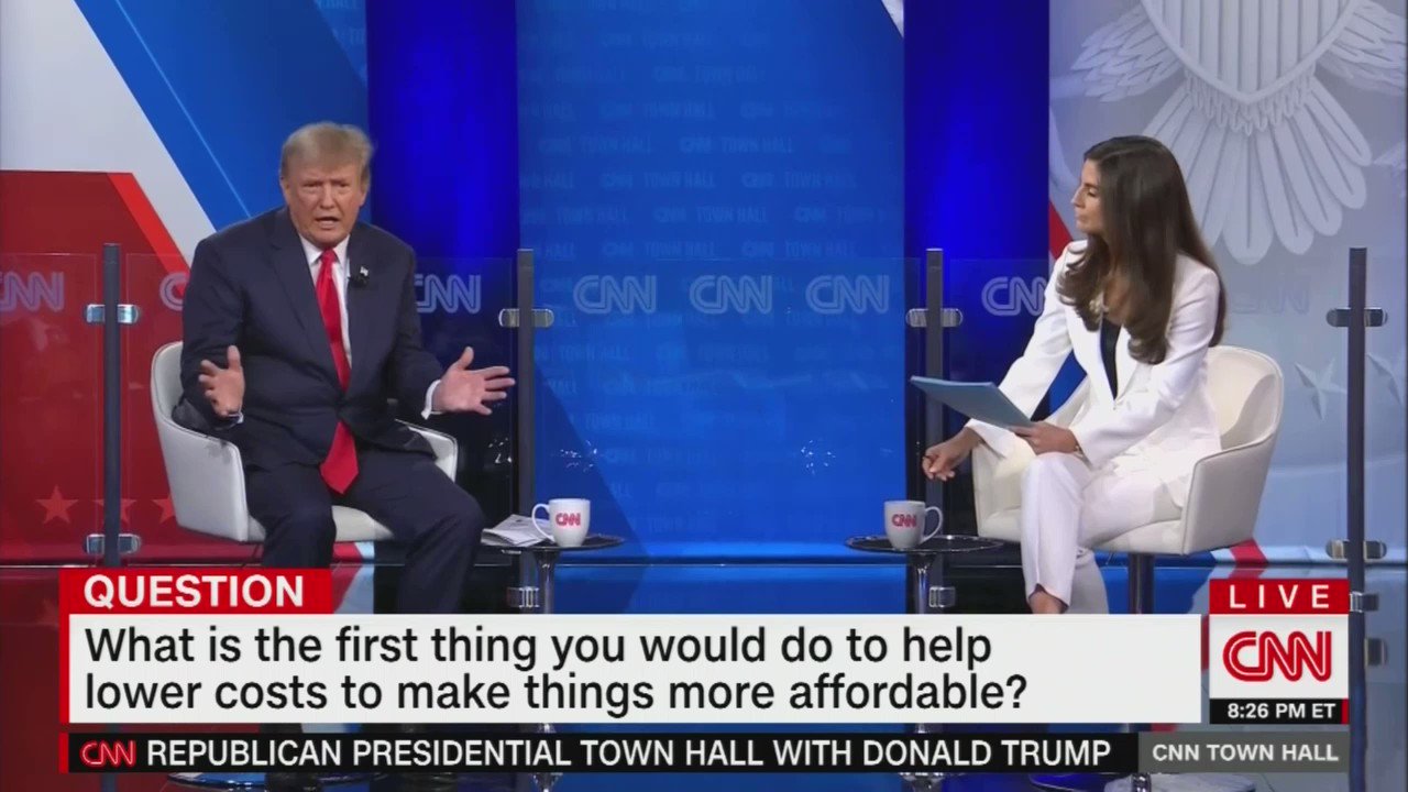 Aaron Rupar on Twitter "Kaitlan Collins has pretty much given up on