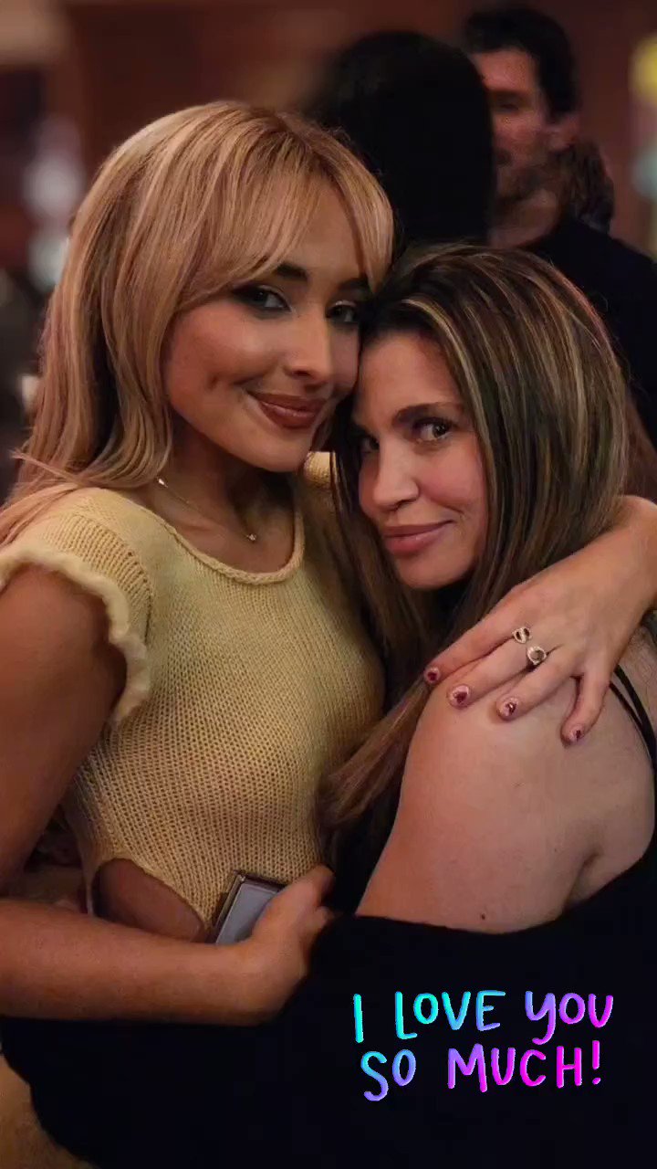  | Sabrina vía historia de Danielle Fishel.

HAPPY BIRTHDAY SABRINA 