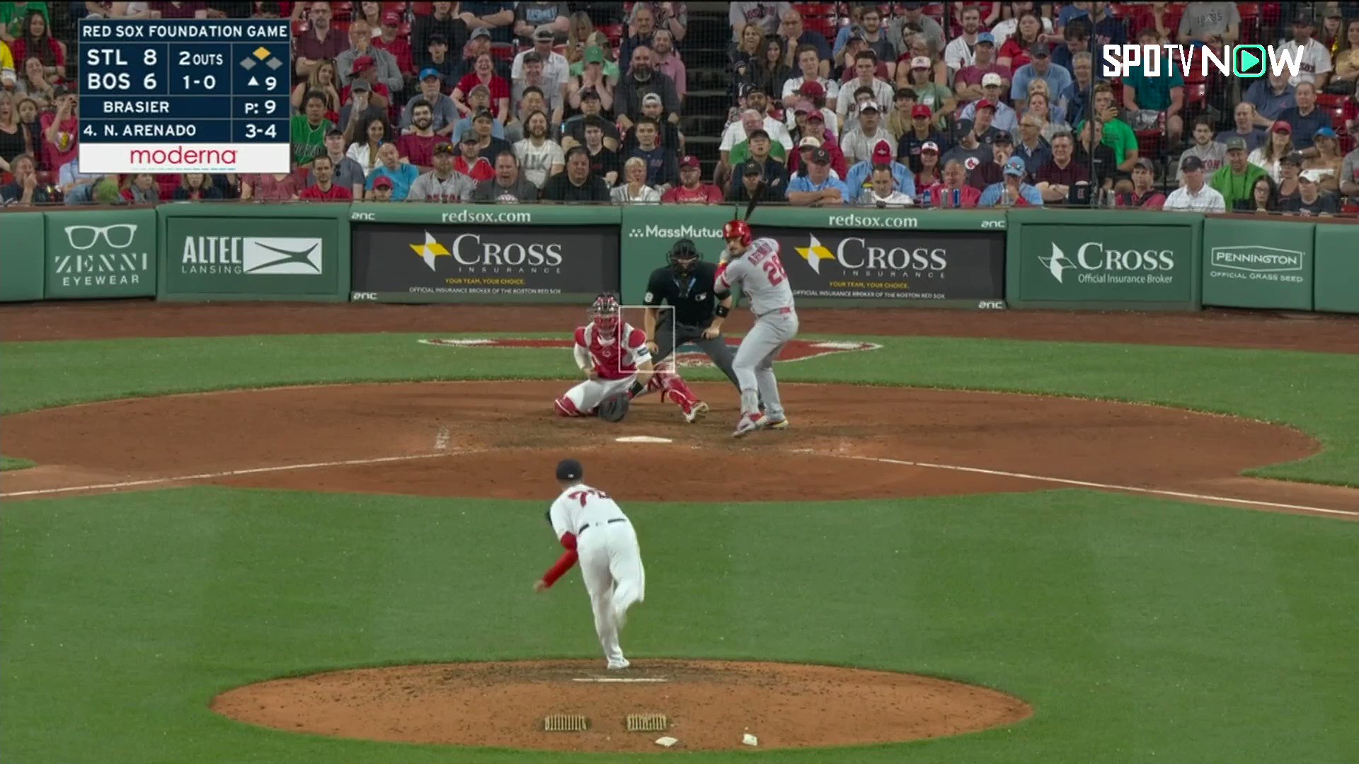 [分享] 吉田正尚 今日雷射肩刺殺本壘跑者