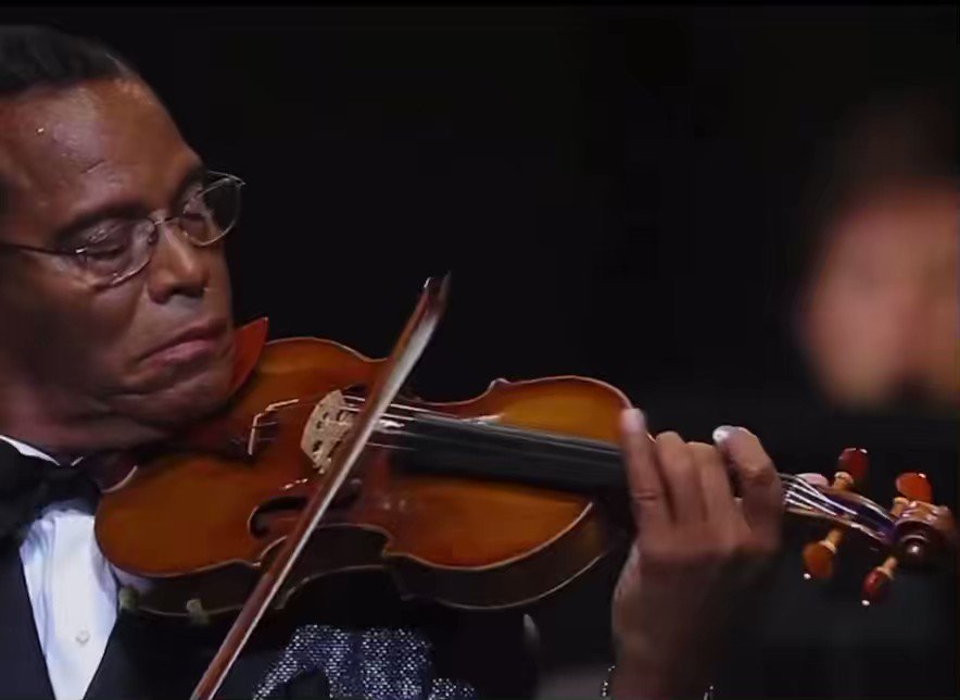 The Honorable Minster Louis Farrakhan performing the Beethoven  Violin Concerto. Happy 90th birthday! 