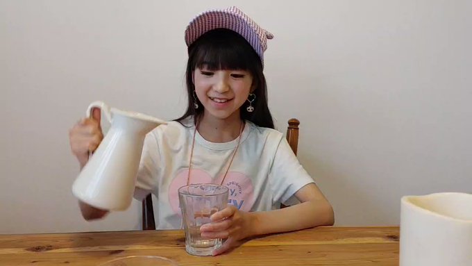 中井ゆゆのTwitter動画1