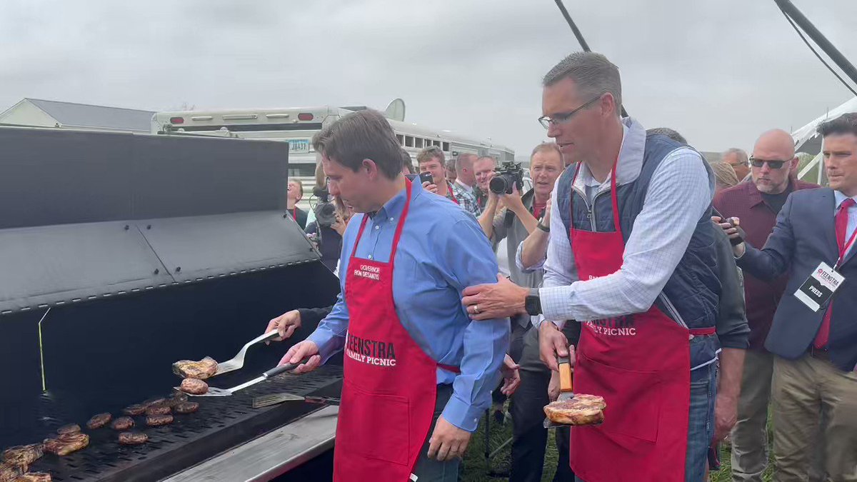 Shelby Talcott on Twitter: "DeSantis ended the event flipping burgers
