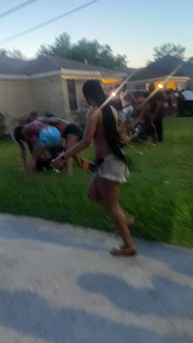 Hot Girl Jada 🥵 on Twitter "New Orleans hoes always fighting ðŸ˜"
