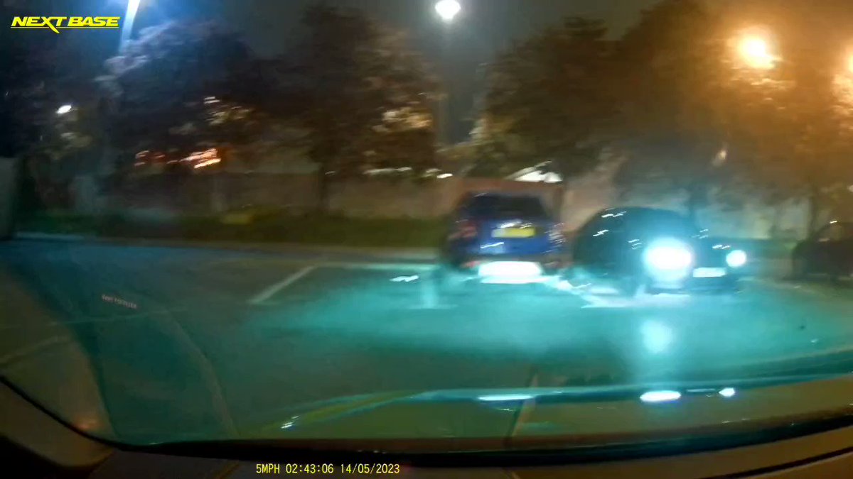 RT @UB1UB2: Corsa driver turns into Lewis Hamilton at the wrong time at a London car meet https://t.co/CXzoanZIrD