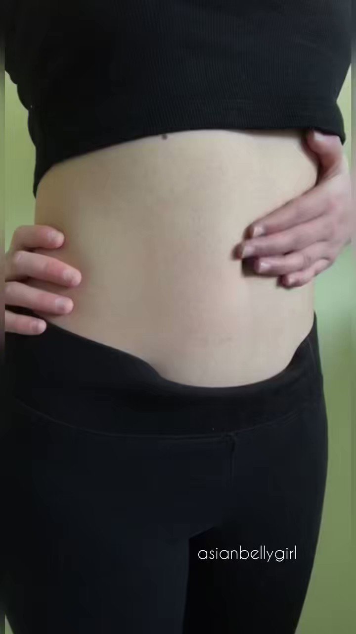 Lily вђў Belly Stuffing рџ On Twitter Flat Tummies Or Bloated Tummies рџ Lily вђў Belly Stuffing рџ On Twitter Flat Tummies Or Bloated Tummies рџ