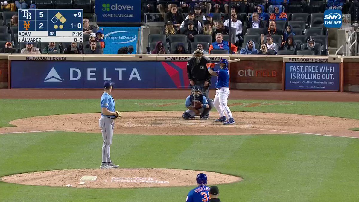 RT @Mets: WE'VE GOT A BRAND NEW BALLGAME!!!!!! https://t.co/w54LZPyrgD