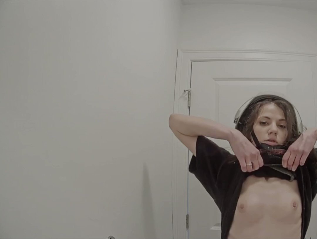 Betty fish tank nude