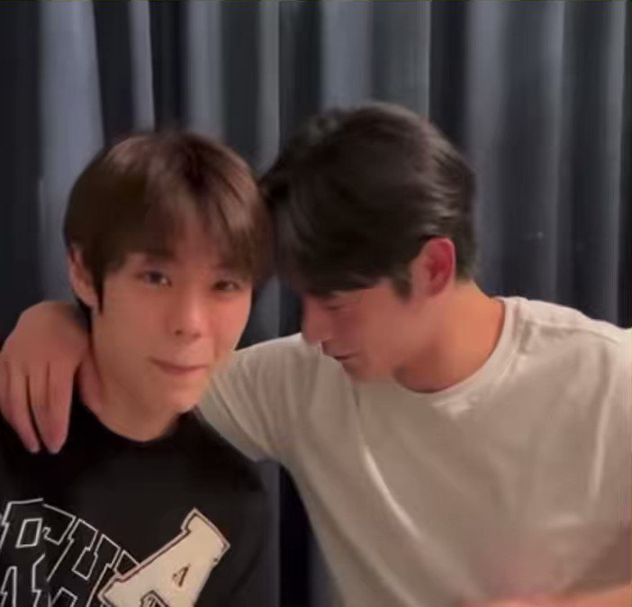 seiji 🍒 on Twitter: “its seobin and jiwoong’s world and we’re just