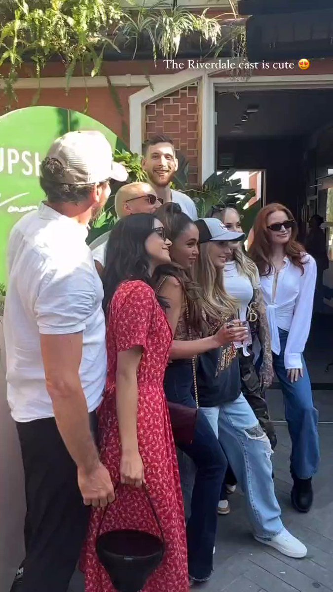 leah doesn't do cocaine on Twitter: "camila mendes, vanessa morgan