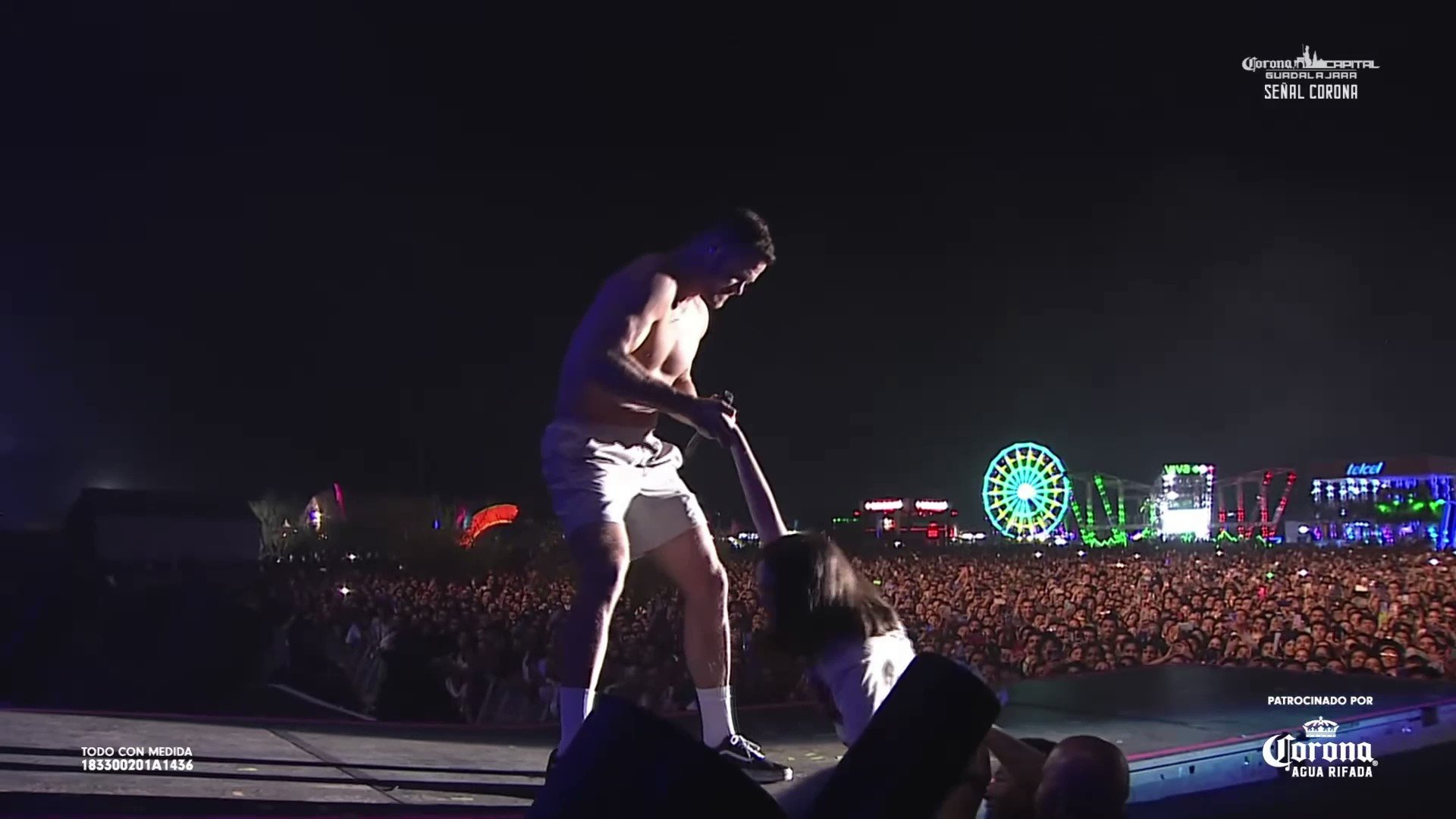 Imagine Dragons Netherlands on Twitter "Dan took a fan on stage to