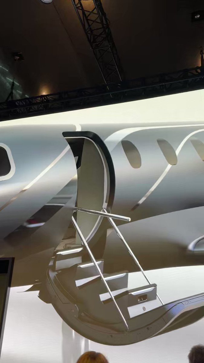 Charles Alcock 🇪🇺 on Twitter "Unveiled this morning at EBACE2023 show