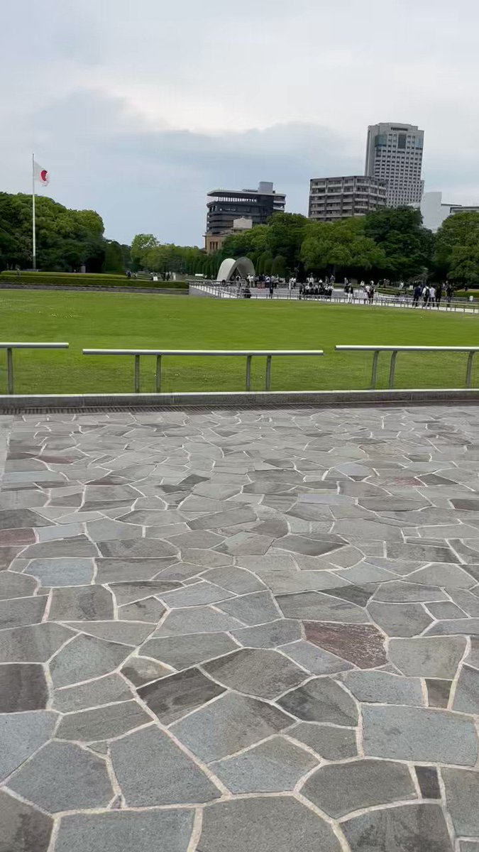 もも
