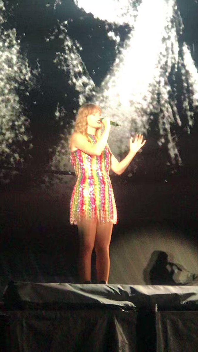 the-eras-tour-on-twitter-t-o-estranho-ouvir-sem-o-123-let-s