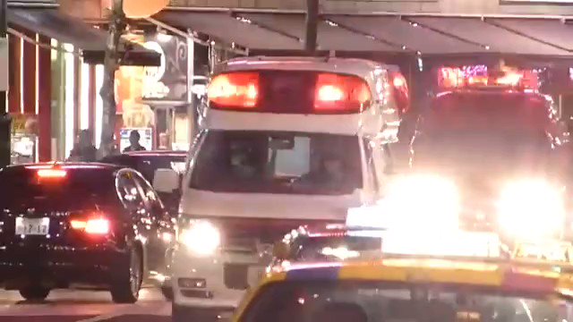 [問卦] 日本東京行人完全無視消防車、救護車直接擋住？