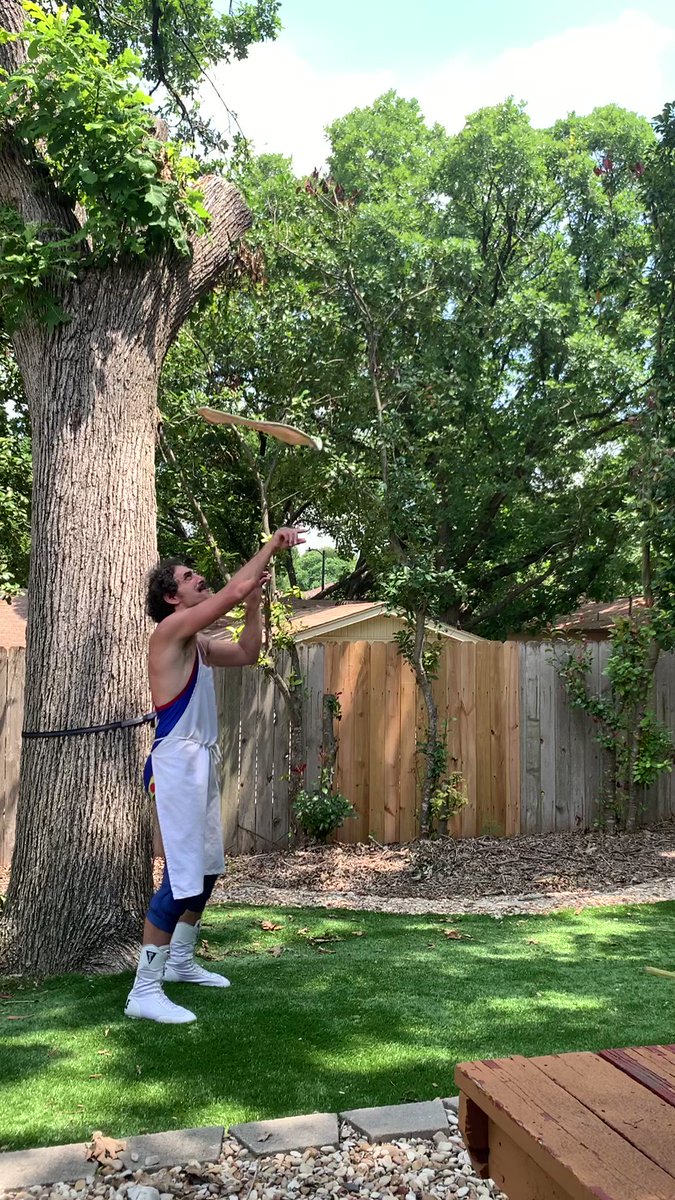 LuigiPrimo on Twitter "The most a hygienic way to make a pizza. I’m a