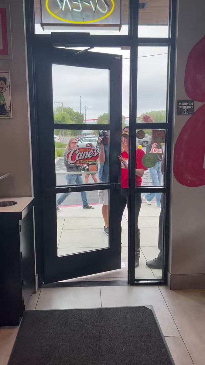 Raising Cane's on Twitter "Ariana Madix is ready to dip INto her Drive