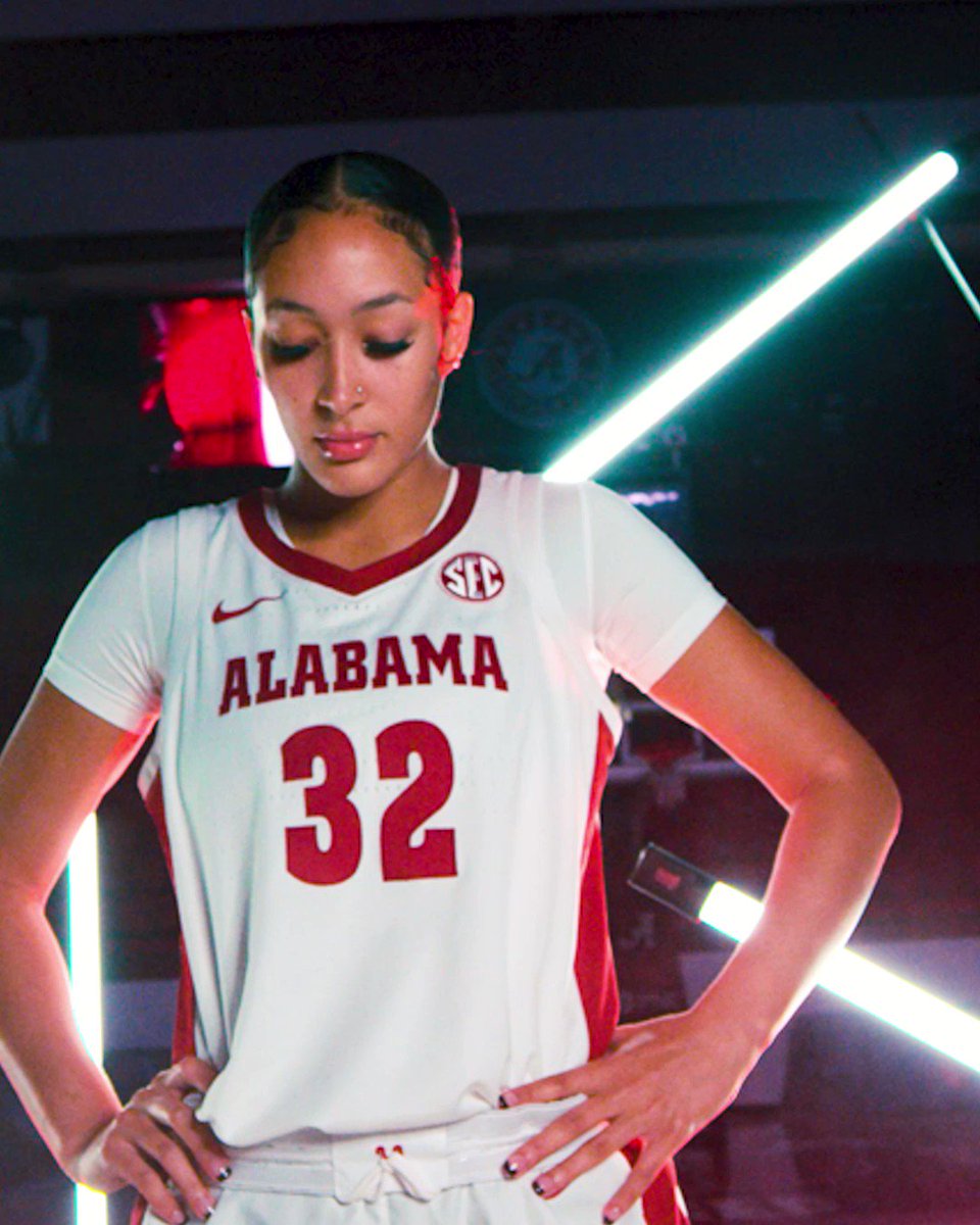 Alabama Women’s Basketball on Twitter: "Recharged and Ready ⚡@Aaliyah ...