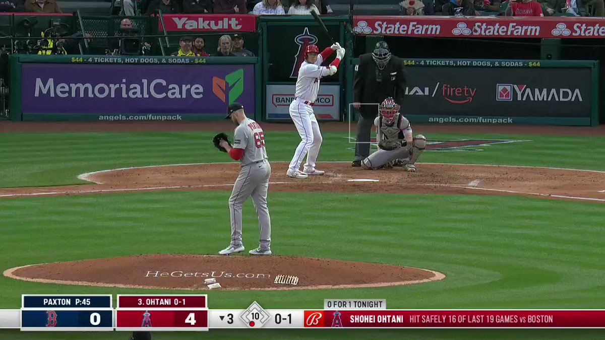 MLB on Twitter "Ohtani Sho(s) off his oppositefield power! 💪"