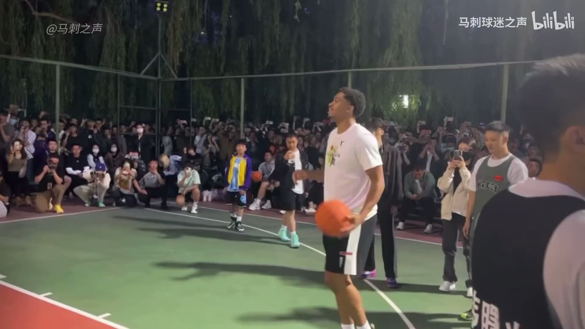 [花邊] Keldon Johnson在中國嘗試八次灌籃都失敗