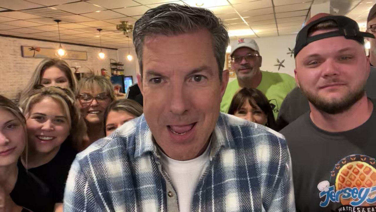 Bob Kelly on Twitter "LIVE from Jersey Joe's Waffles & Eatery North