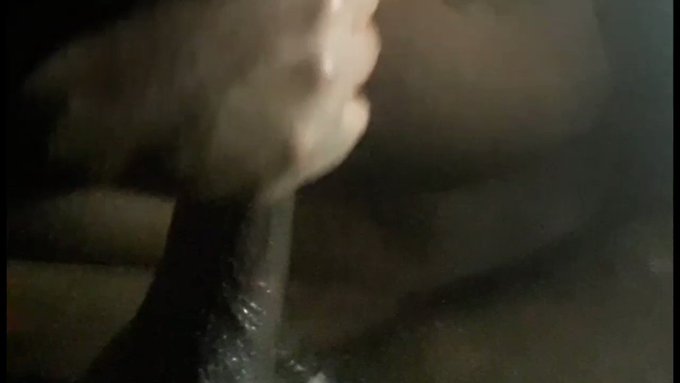 WeFuck2Guud’s pics and videos