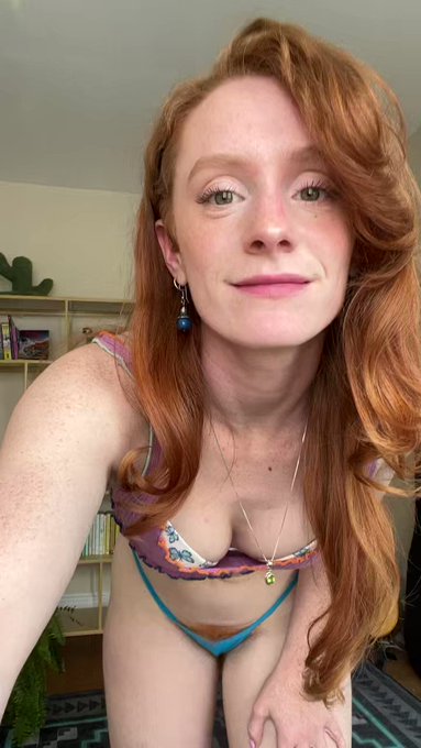Wanna play with me? ? https://t.co/gb8WsAyG04