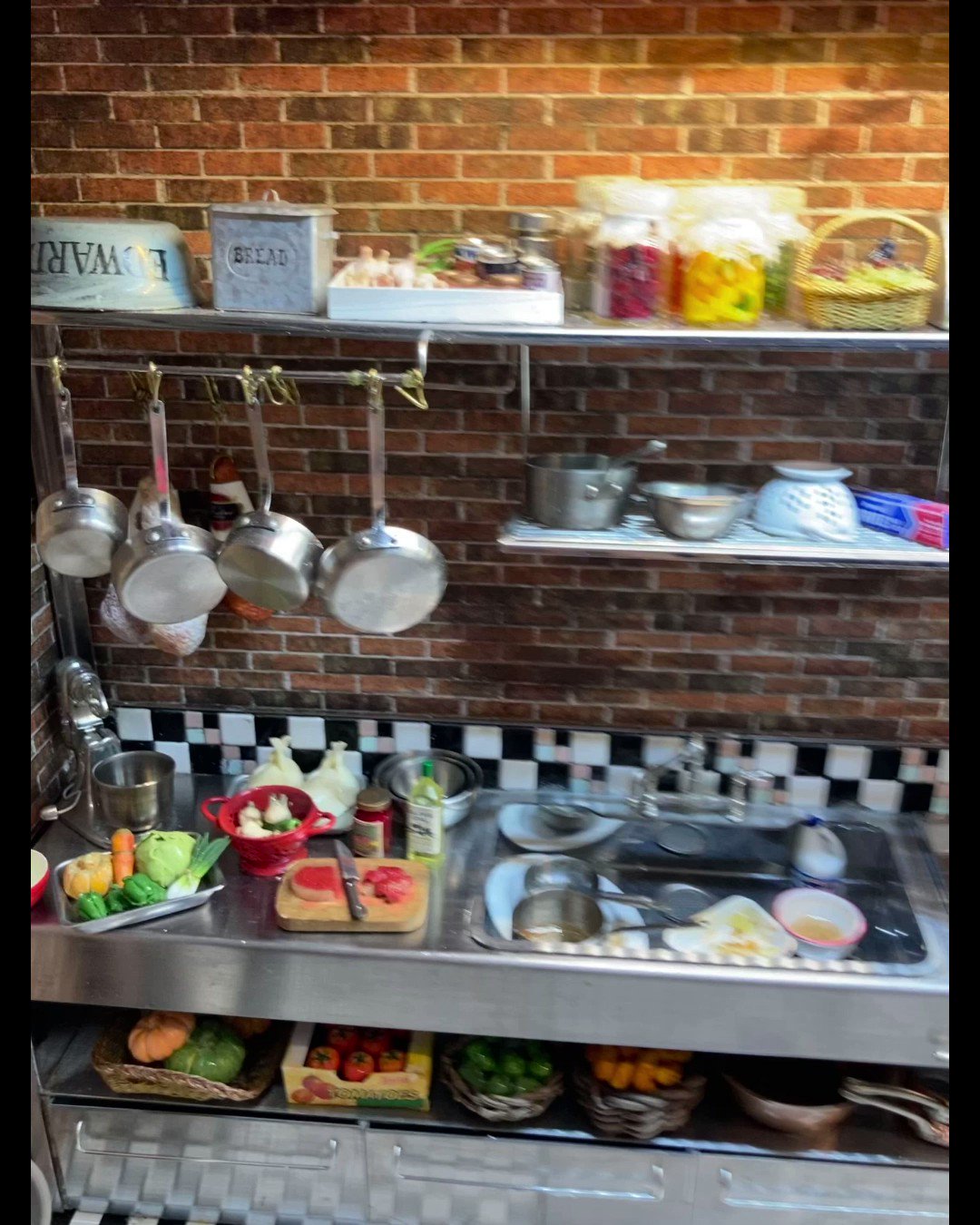 ドールハウス リーメント ミニ厨房菴 ミニチュア○パン屋 カウンター