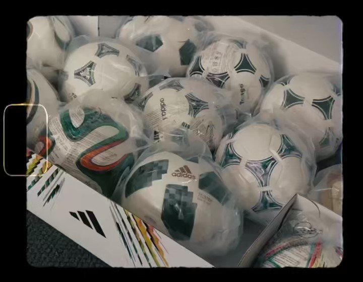 adidas HISTORICAL WORLD CUP MINI SET