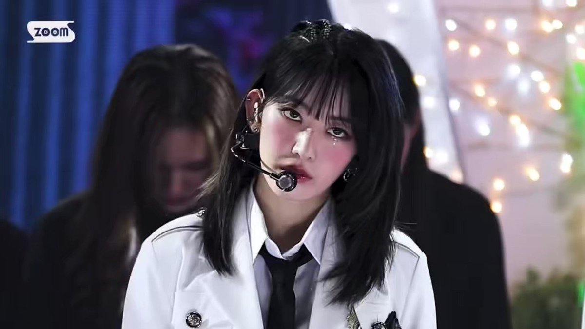 新品★HKT48【宮脇咲良】臨時総会★白黒つけようじゃないか！★ストラップ hqdefault.jpg