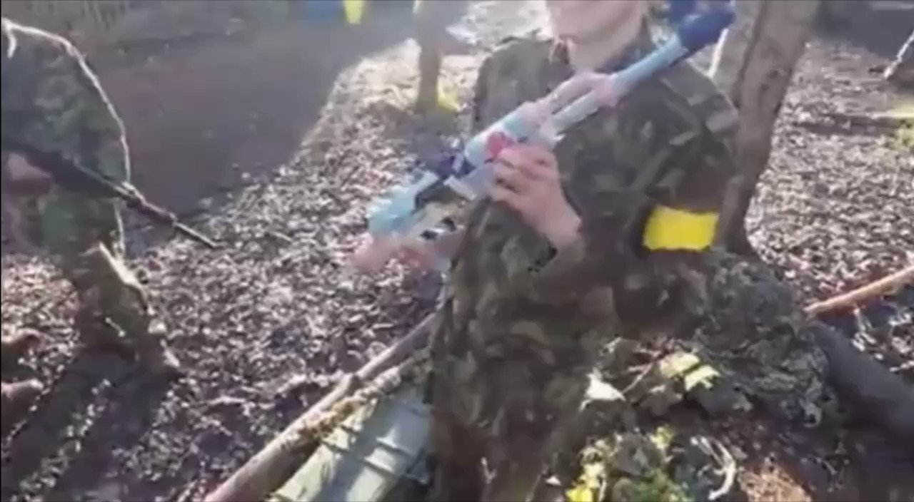 Re: [閒聊] 烏克蘭Hentai AK步槍