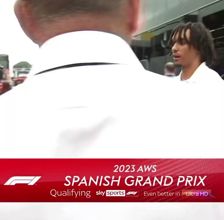 on Twitter "HIM IN WHITE POLO IS HE CRAZY"