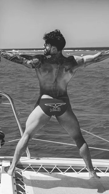 Mister B Loves….Lisbon ??

We have the sun screen and lots of gear packed.?

For all the details click