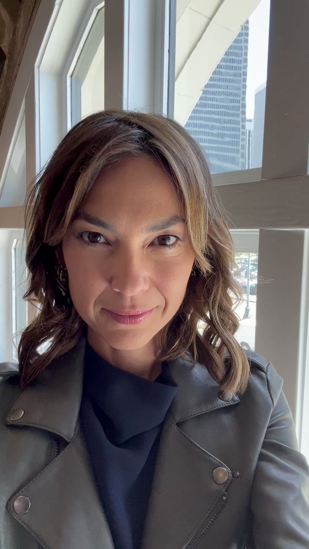 Emily Chang Podcast The Leaders 39 Perspective The Spare Room