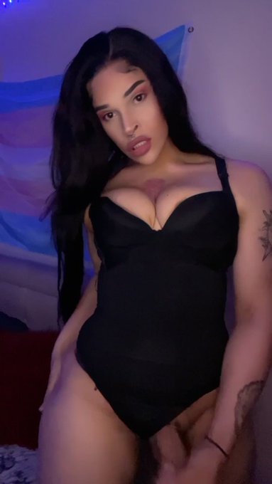 in celebration of 10k it&rsquo;s only right i start posting more. Mommas got more videos coming with special<a href="/tag/chubby"class="tags"><span>#chubby</span></a><a href="/tag/trans"class="tags"><span>#trans</span></a>