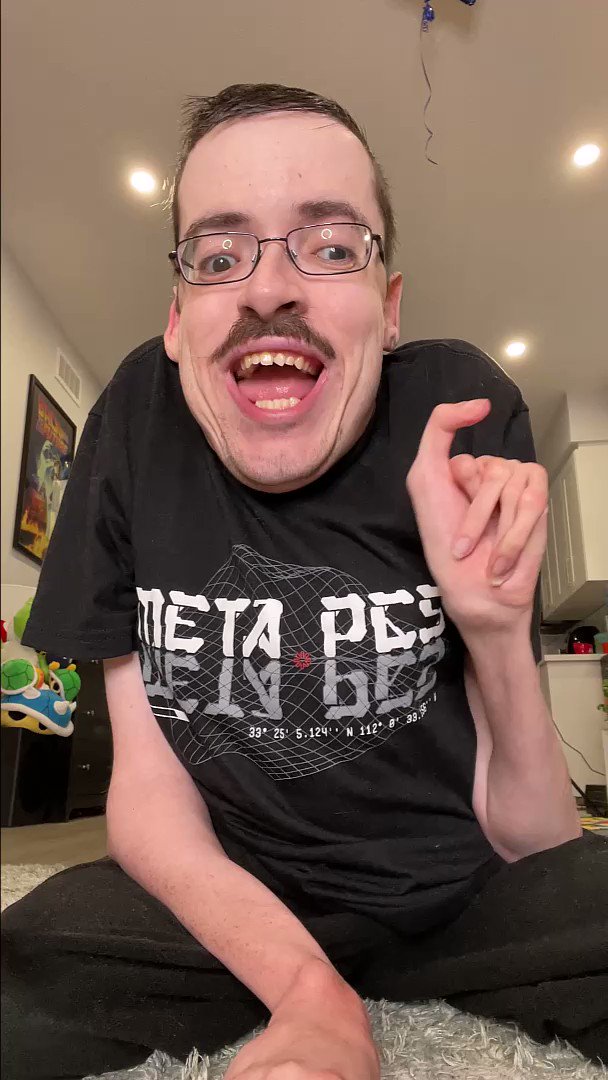 Ricky Berwick on Twitter "why girls do onlyfans"