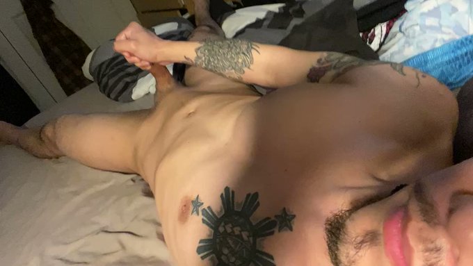 Who&rsquo;s horny? 😏 https://t.co/7s2cLpIcyc<a href="/tag/promo"class="tags"><span>#promo</span></a><a href="/tag/jock"class="tags"><span>#jock</span></a><a href="/tag/lgbtq"class="tags"><span>#lgbtq</span></a><a href="/tag/onlyfans"class="tags"><span>#onlyfans</span></a><a href="/tag/fyp"class="tags"><span>#fyp</span></a>