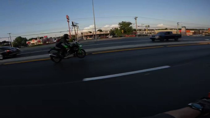Wheelies are getting better #stoplight2stoplightwheelie https://t.co/Wk3ubTK4sP<a href="/tag/stoplight2stoplightwheelie"class="tags">#stoplight2stoplightwheelie</a>