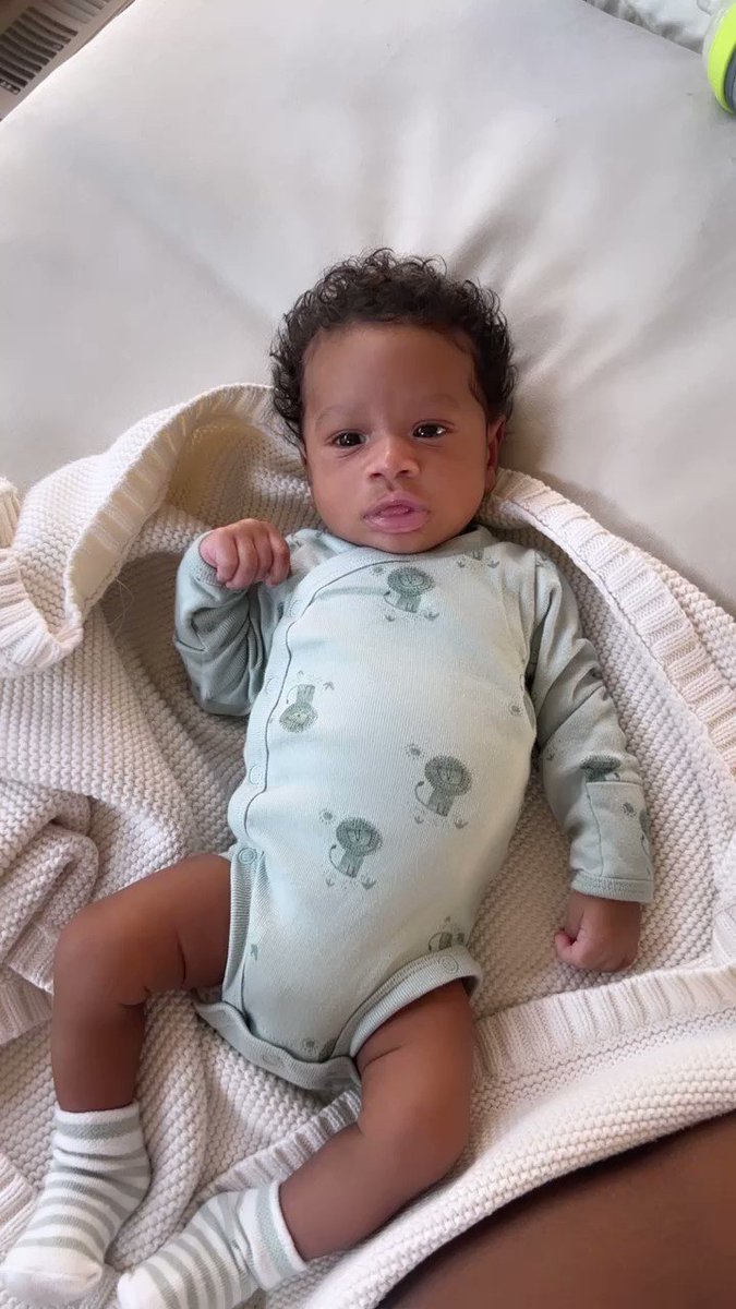 Lira Mercer on Twitter "Him getting so big 🥹"