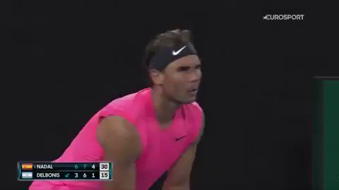 RT @hybender: After accidentally hitting the ball girl, Rafael Nadal apologizes like the champion he is
https://t.co/2AhvTZQQ1w