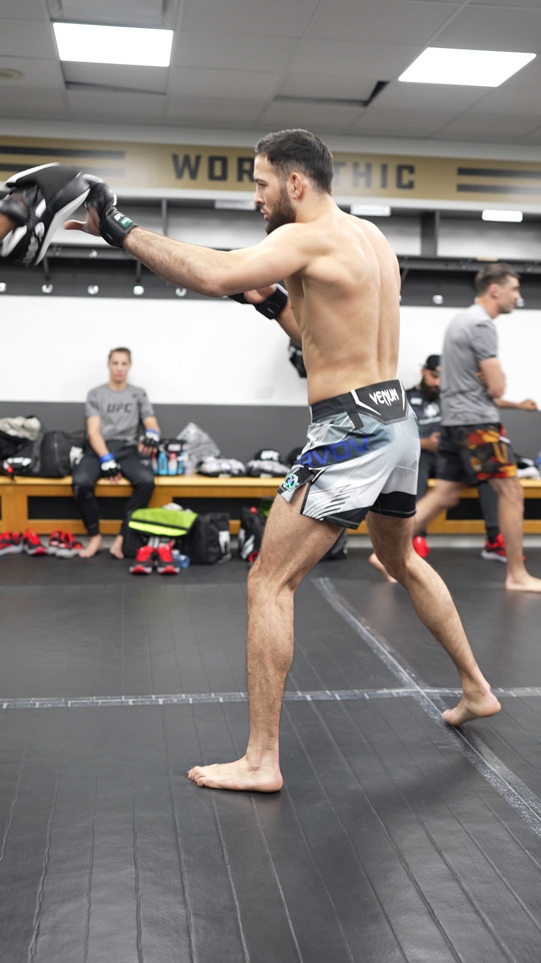 UFC Live Anywhere (@UFCLiveAnywhere) / Twitter