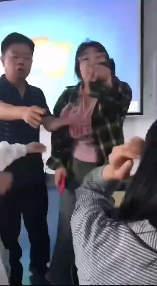 霸凌欺负女同学强奸    